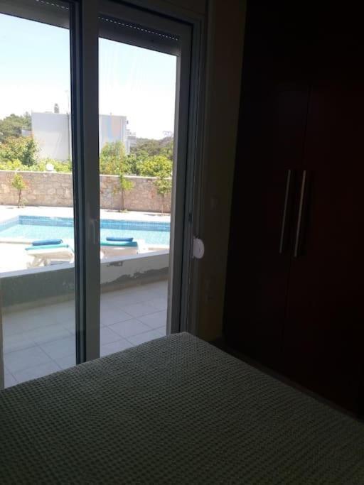 Greek Style Ground Floor & Pool Ialysós