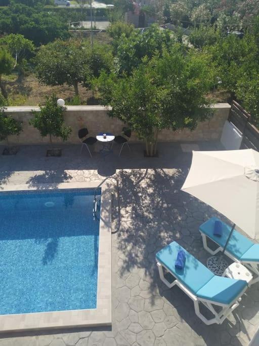 Greek Style Ground Floor & Pool * Ialysós